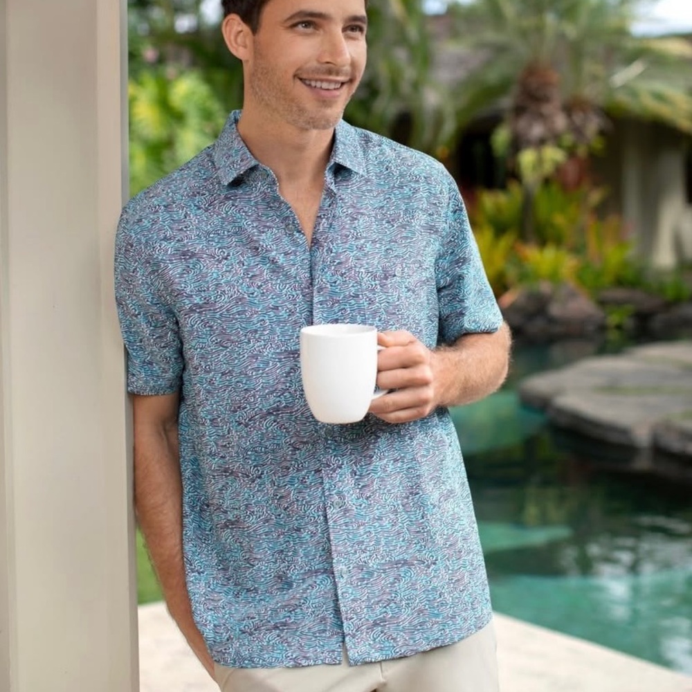 NWT Tori Richard Aloha Shirt in Tide Pool